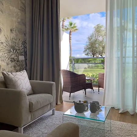 Vidamar Madeira Hotel 5*