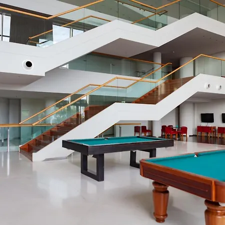 Vidamar Madeira Szálloda 5*